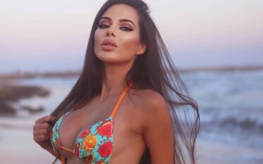 Spain Brides Pros&Cons: Meet Span Girl For Marriage Online 2025